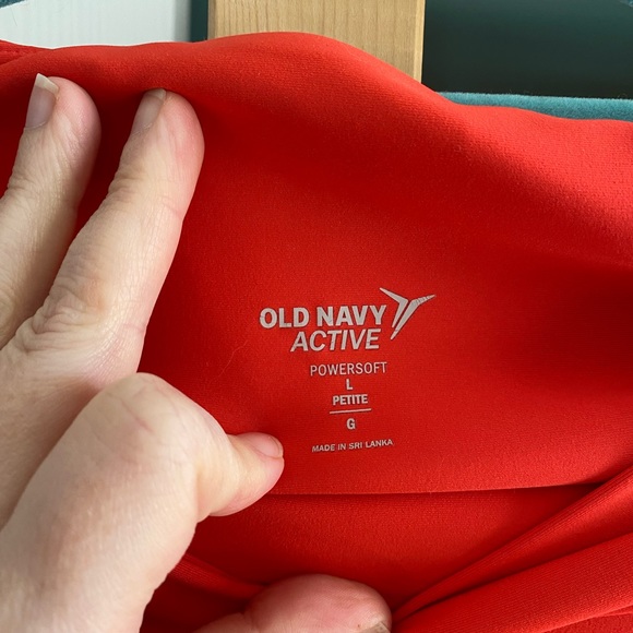 Old Navy Powersoft Legging - Picture 2 of 3